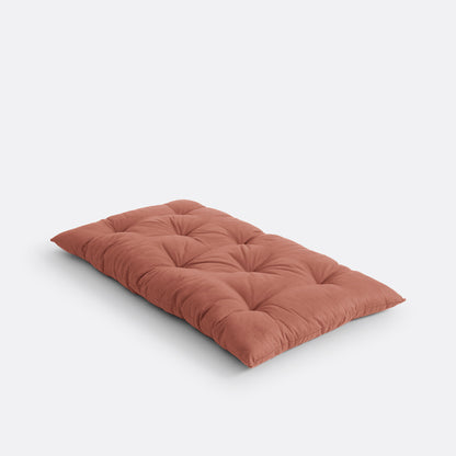 Comfortable floor mattress 120 x 70 cm